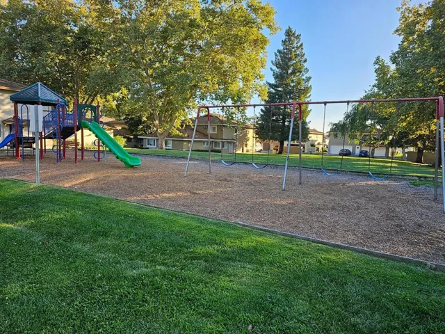 896 Gilchrist Drive Unit 1, San Jose, California 95133