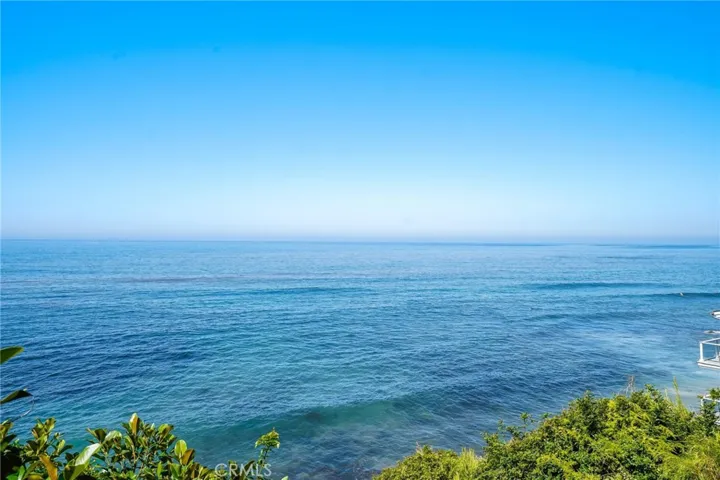 1811 Ocean Way, Laguna Beach, California 92651