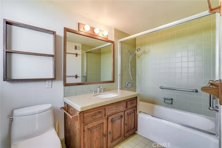 Main Level Bathroom #1