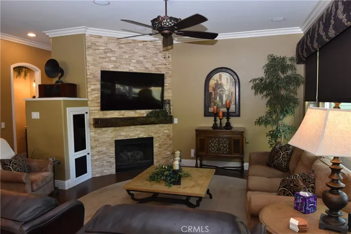 24212 Songsparrow Lane, Corona, California 92883