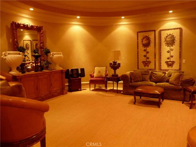 Downstairs Basement Optional Room