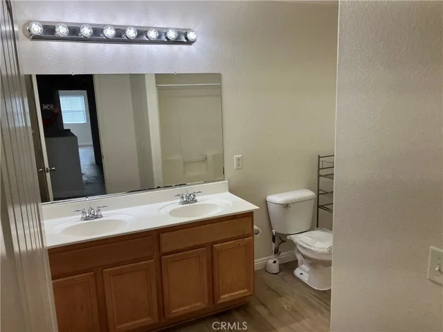 53025 Cressida Street, Lake Elsinore, California 92532