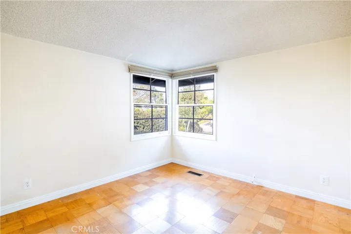 26717 Grayslake Road, Rancho Palos Verdes, California 90275