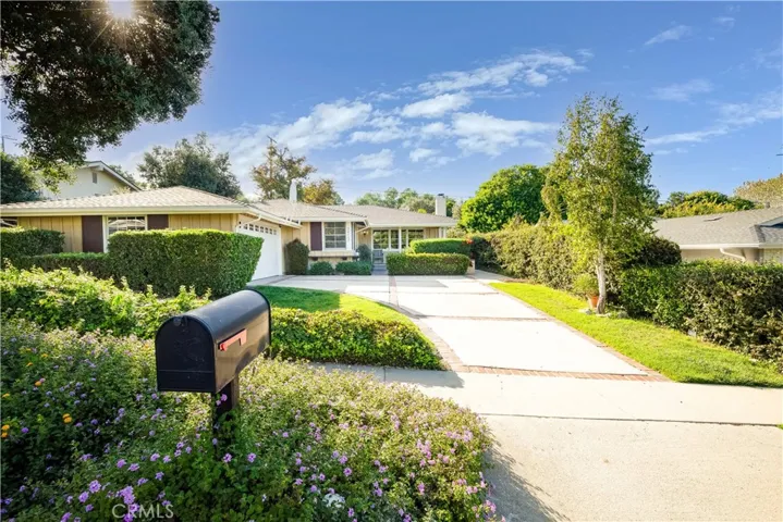26717 Grayslake Road, Rancho Palos Verdes, California 90275