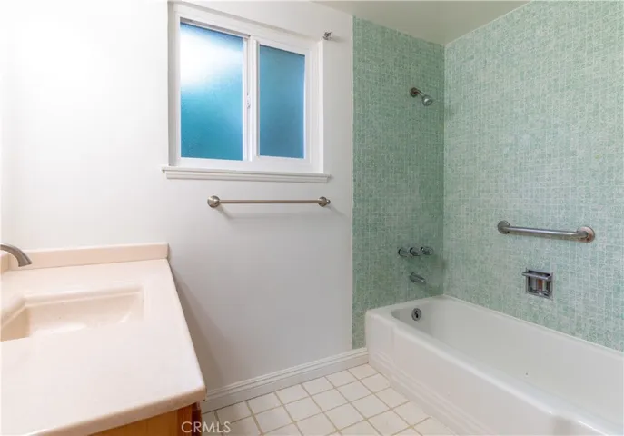 26717 Grayslake Road, Rancho Palos Verdes, California 90275