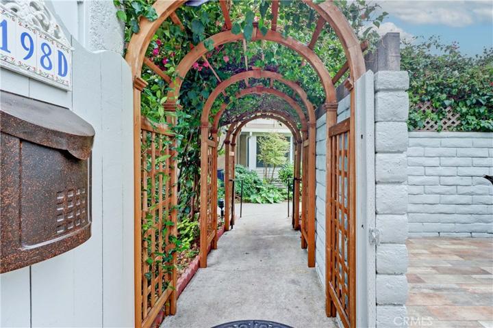 2198 Via Mariposa E Unit D, Laguna Woods, California 92637