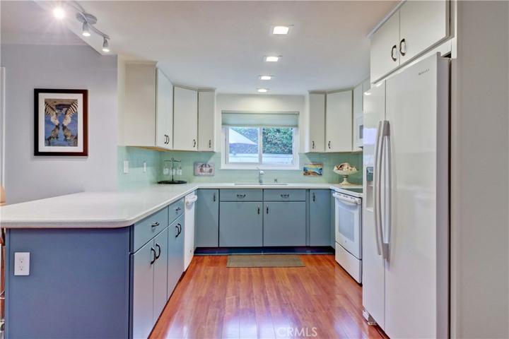 2198 Via Mariposa E Unit D, Laguna Woods, California 92637