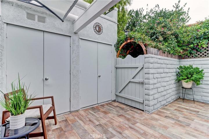2198 Via Mariposa E Unit D, Laguna Woods, California 92637