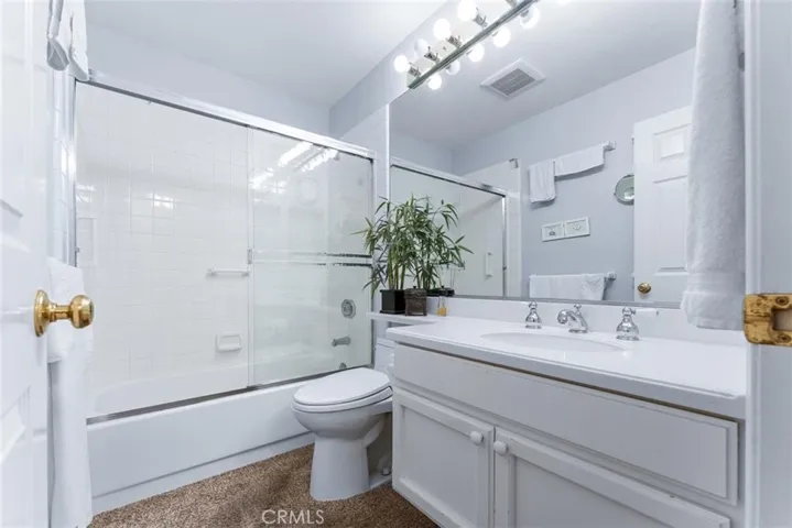 35 Hartford Drive Unit 18, Newport Beach, California 92660