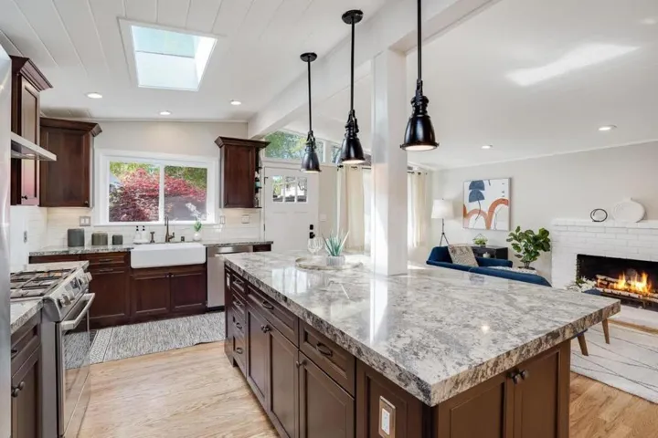 49 Lorelei Lane, Menlo Park, California 94025