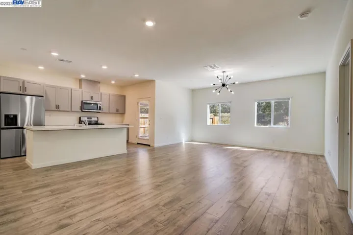 2026 Jamison Creek Way, Plumas Lake, California 95961