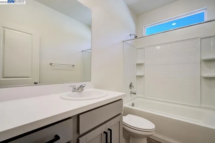 2026 Jamison Creek Way, Plumas Lake, California 95961