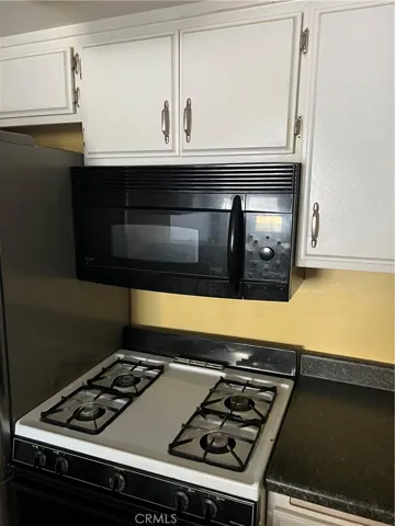 865 S B Street Unit B2, Oxnard, California 93030
