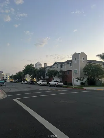 865 S B Street Unit B2, Oxnard, California 93030