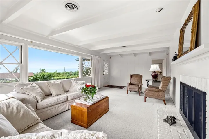 1285 W Crescent Avenue, Redlands, California 92373