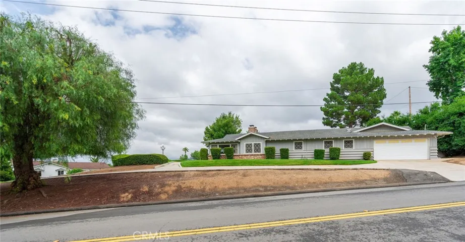 1285 W Crescent Avenue, Redlands, California 92373