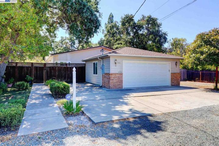 150 Mayhew Way, Walnut Creek, California 94597