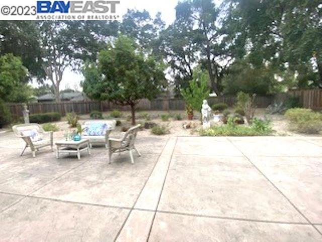 150 Mayhew Way, Walnut Creek, California 94597