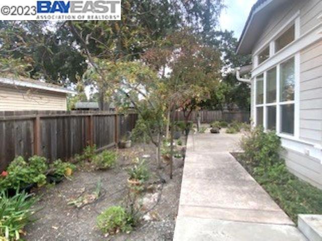 150 Mayhew Way, Walnut Creek, California 94597