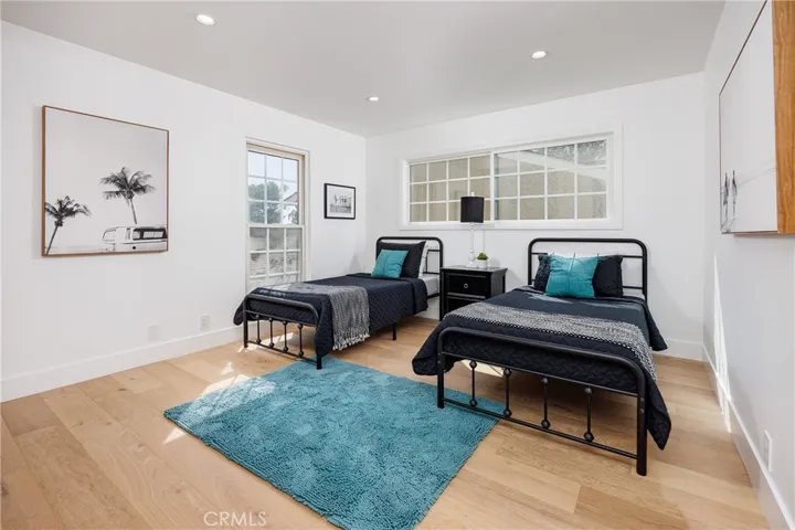 512 Laver Way, Newport Beach, California 92660