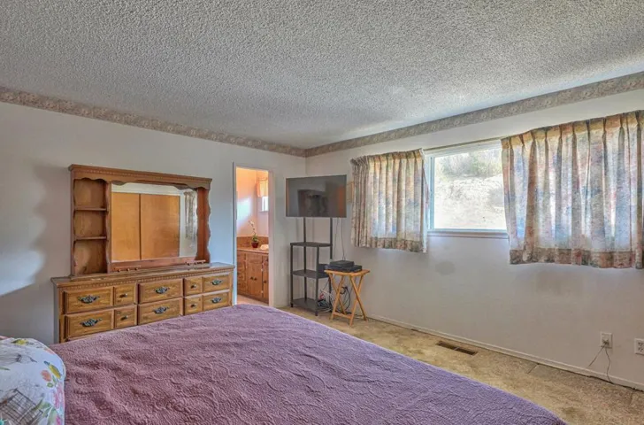 18675 Pesante Road, Salinas, California 93907