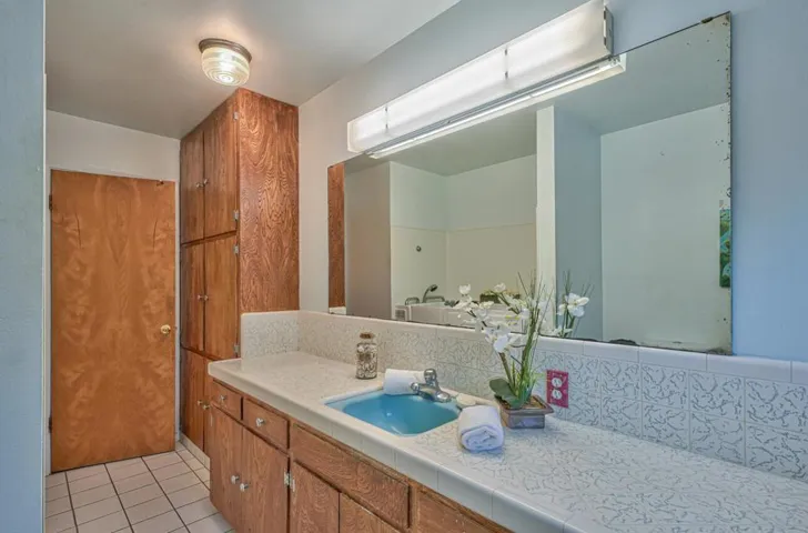 18675 Pesante Road, Salinas, California 93907