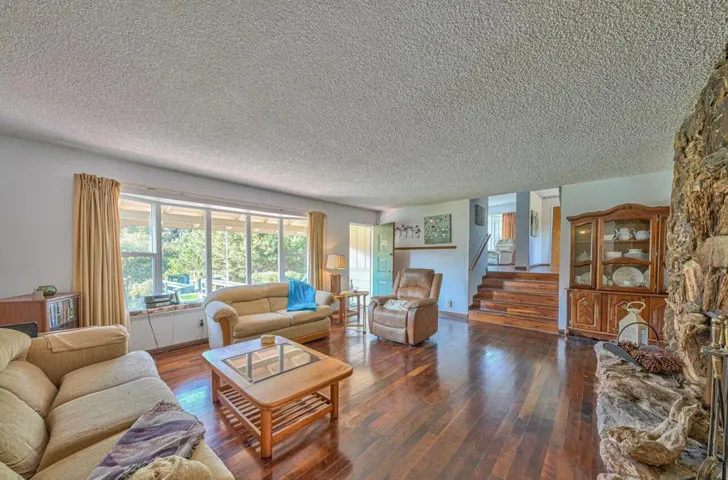 18675 Pesante Road, Salinas, California 93907