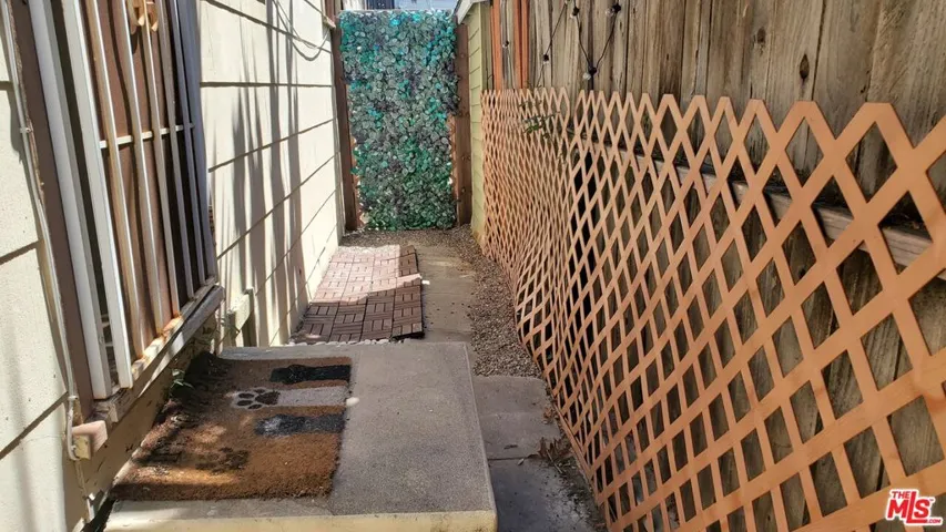 outside side