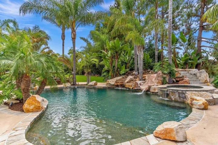 3433 Lone Jack Rd, Encinitas, California 92024