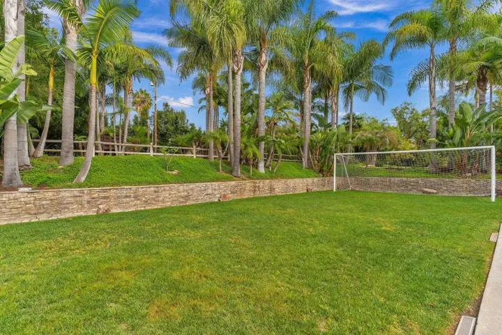 3433 Lone Jack Rd, Encinitas, California 92024