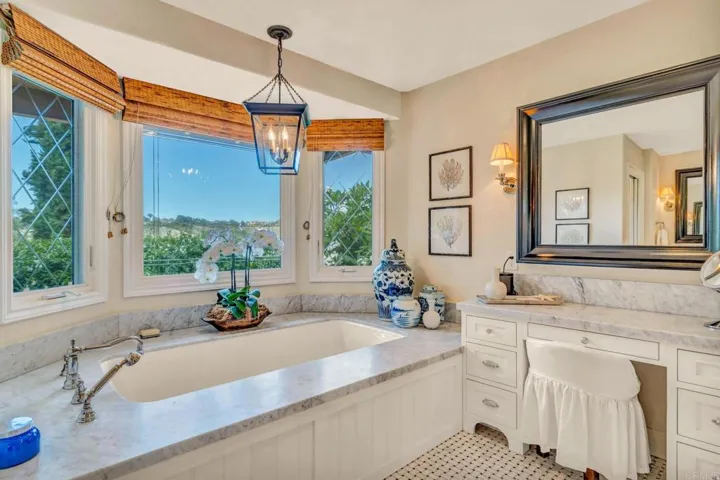 3433 Lone Jack Rd, Encinitas, California 92024