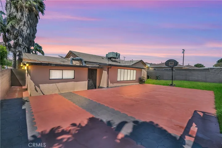 12210 Berendo Avenue, Los Angeles, California 90044