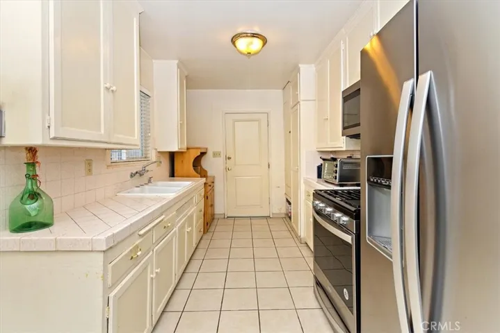 14609 S Aprilia Avenue, Compton, California 90220