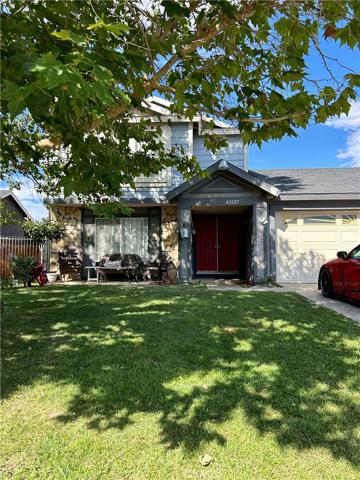 45137 Watford Avenue, Lancaster, California 93535