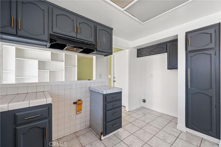 45137 Watford Avenue, Lancaster, California 93535