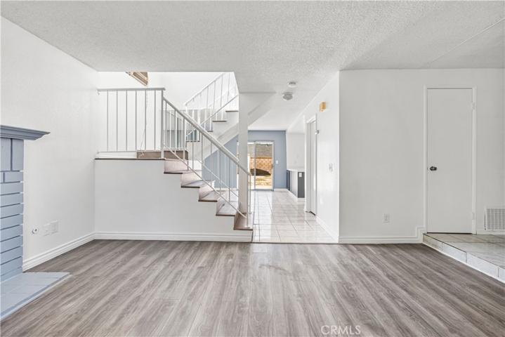 45137 Watford Avenue, Lancaster, California 93535