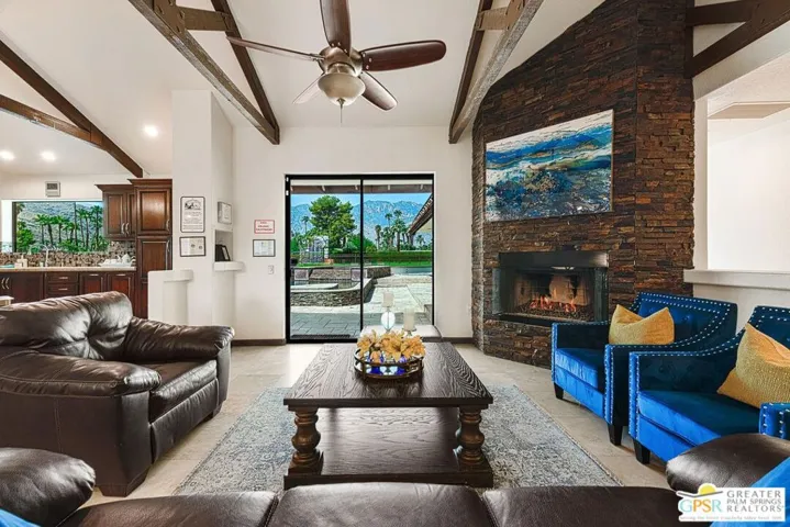 2081 S Bobolink Lane, Palm Springs, California 92264