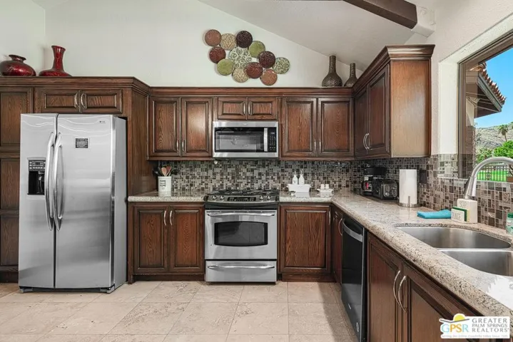 2081 S Bobolink Lane, Palm Springs, California 92264