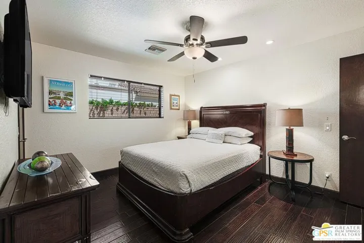 2081 S Bobolink Lane, Palm Springs, California 92264
