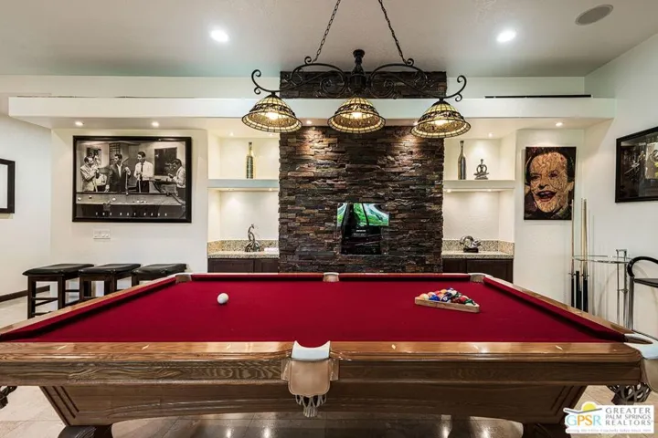 2081 S Bobolink Lane, Palm Springs, California 92264