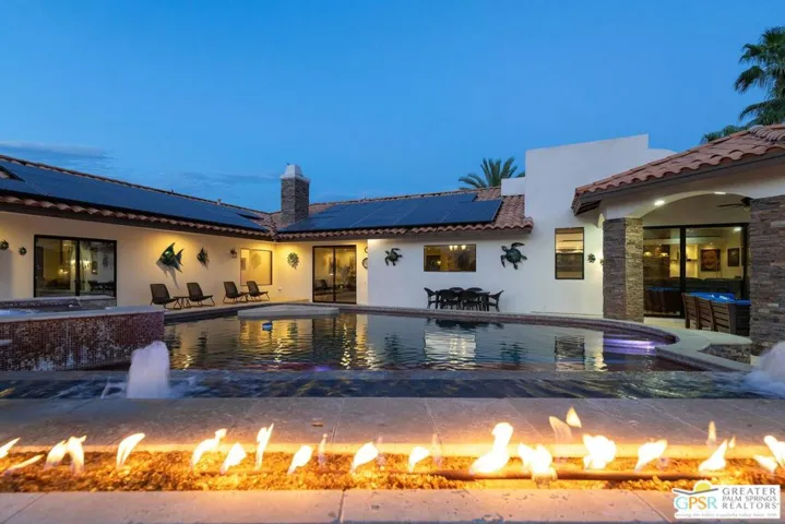 2081 S Bobolink Lane, Palm Springs, California 92264