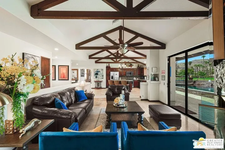 2081 S Bobolink Lane, Palm Springs, California 92264