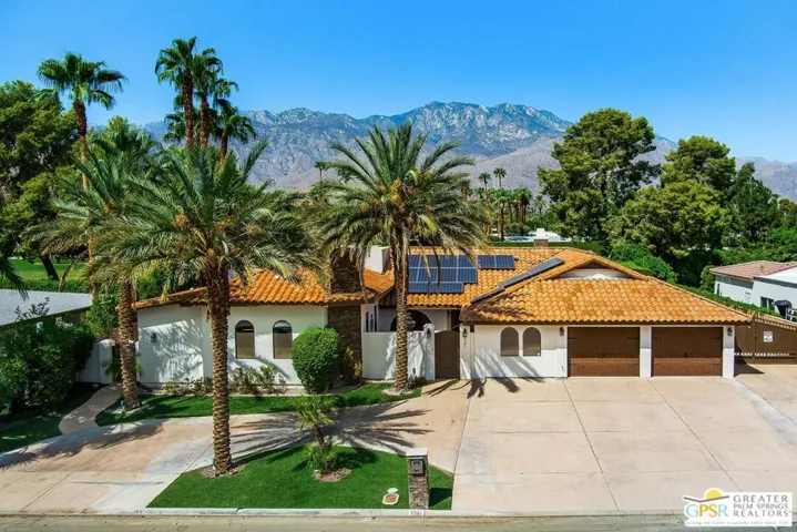 2081 S Bobolink Lane, Palm Springs, California 92264