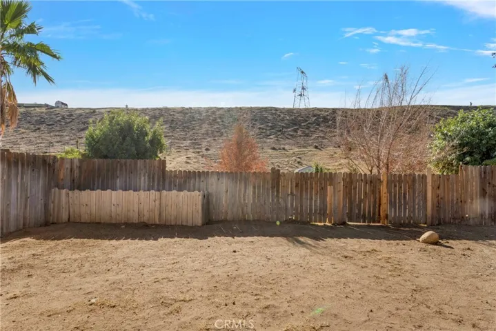 7721 Chase Avenue, Hesperia, California 92345