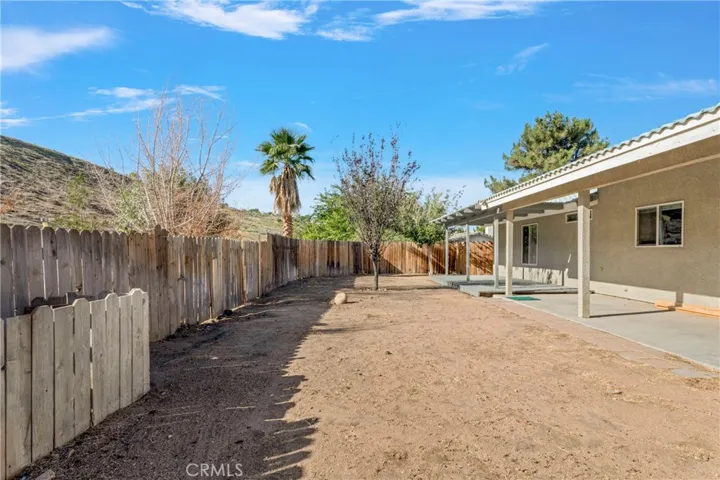 7721 Chase Avenue, Hesperia, California 92345
