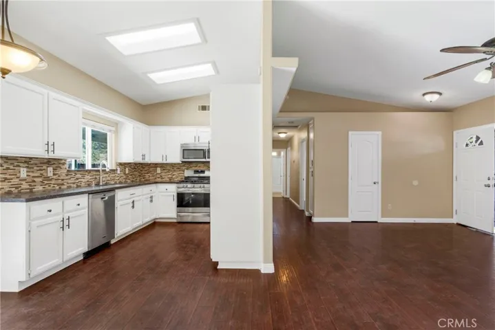 7721 Chase Avenue, Hesperia, California 92345