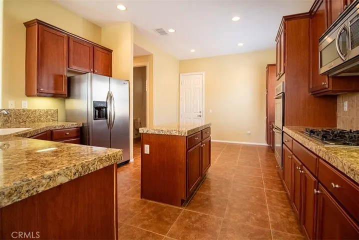 103 Brisa Drive, Palm Desert, California 92211