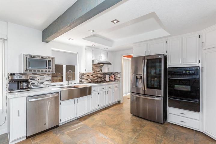 1837 Avenida Sevilla, Oceanside, California 92056