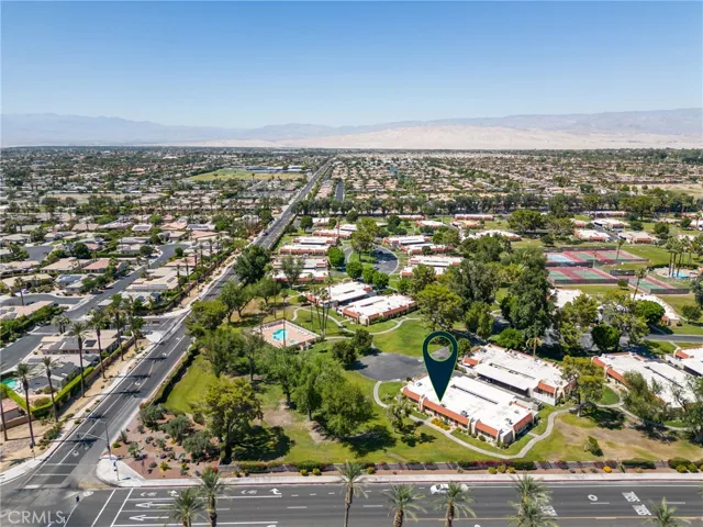 Embrace the Coachella Valley's idyllic weather and breathtaking views.
