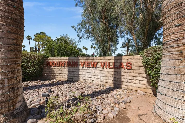 Escape to the charming town of Rancho Mirage, a haven for Hollywood elites and snowbirds.
